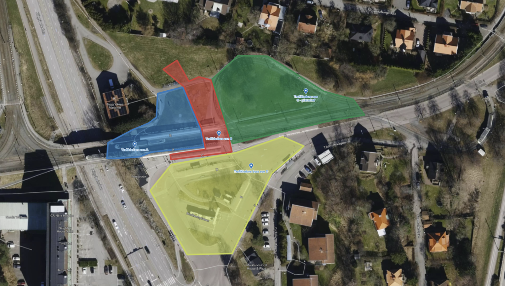 En översiktsbild av Marklandsgatan i Göteborg. Hållplatsen är indelad i fält i olika färger som visar hur trafikledare från Göteborgs Spårvägar organiserade hållplatsen under Göteborgsvarvet 2025